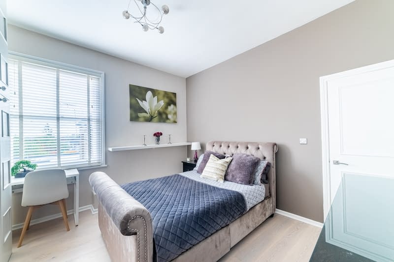 Painting painter Painter in North London